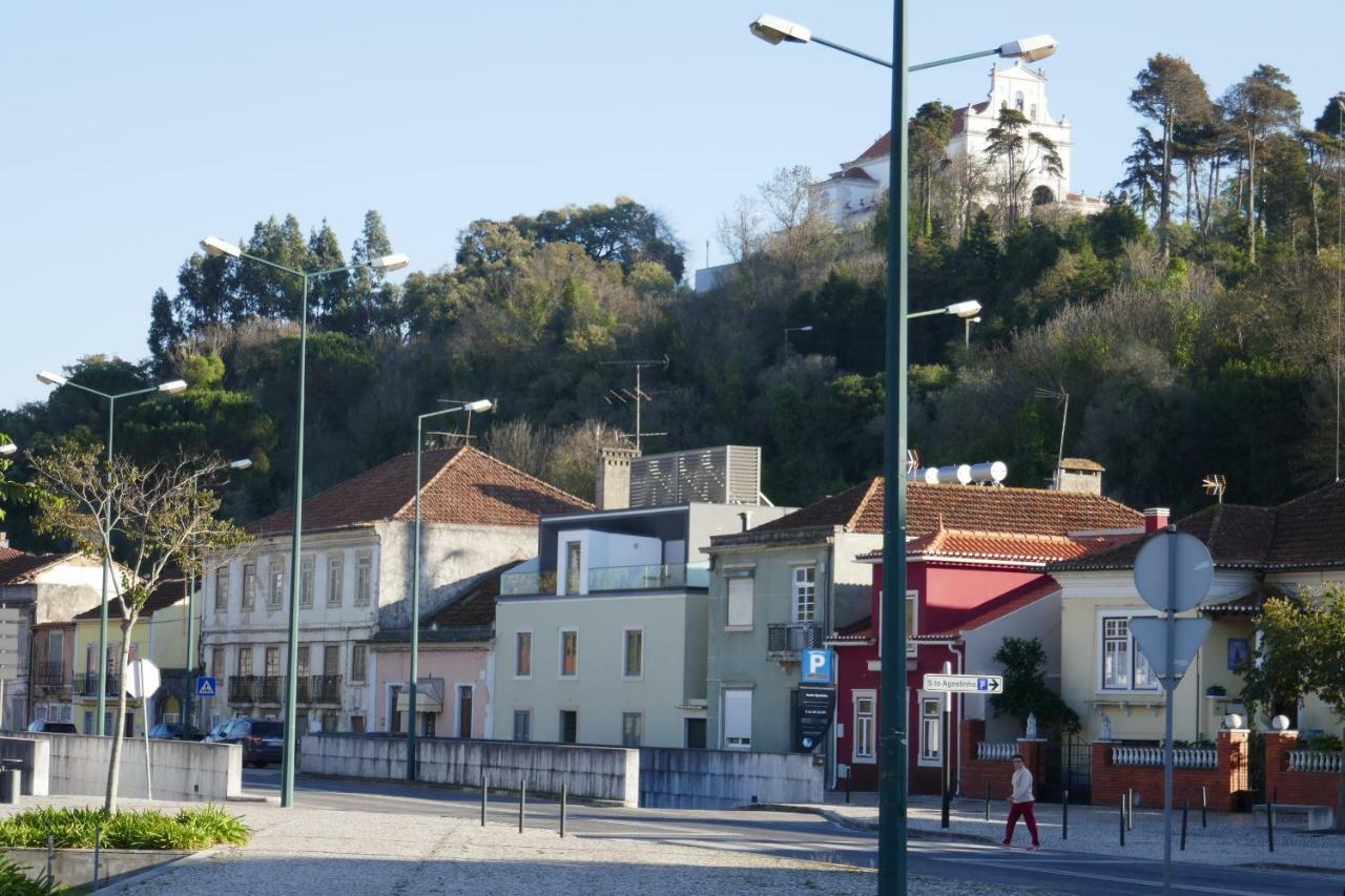 Two Churches Apartment Leiria Exterior foto
